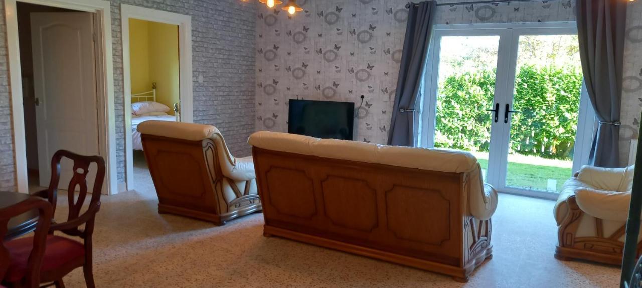 Vila Butterflies Rest Draperstown Exteriér fotografie