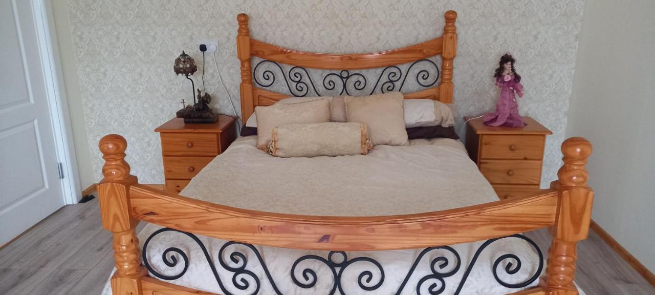Vila Butterflies Rest Draperstown Exteriér fotografie