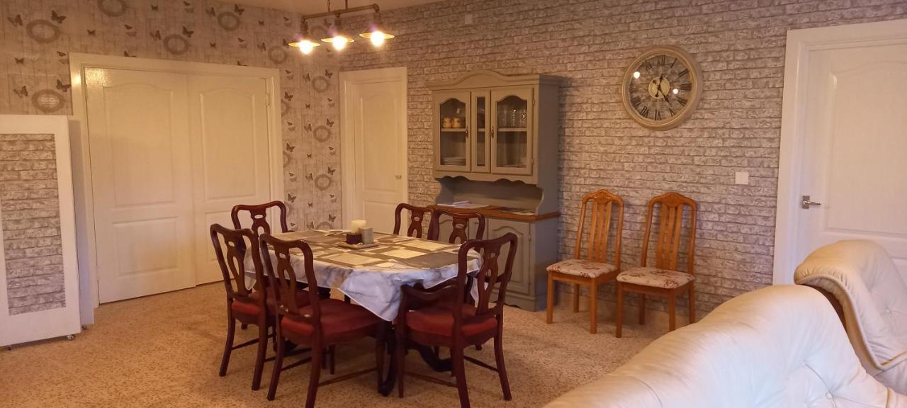 Vila Butterflies Rest Draperstown Exteriér fotografie